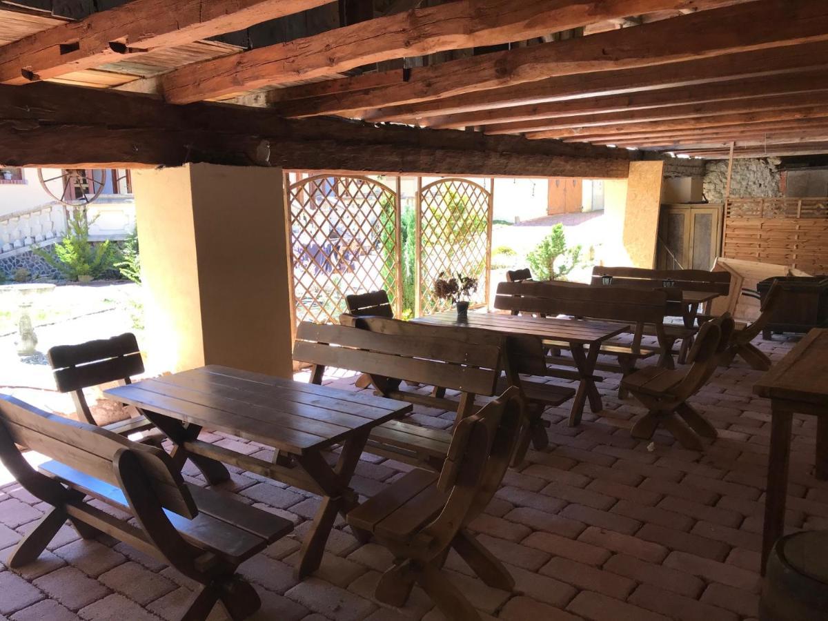 Zamecek Zdiky - Moderni Velky Apartman Bujanov Εξωτερικό φωτογραφία